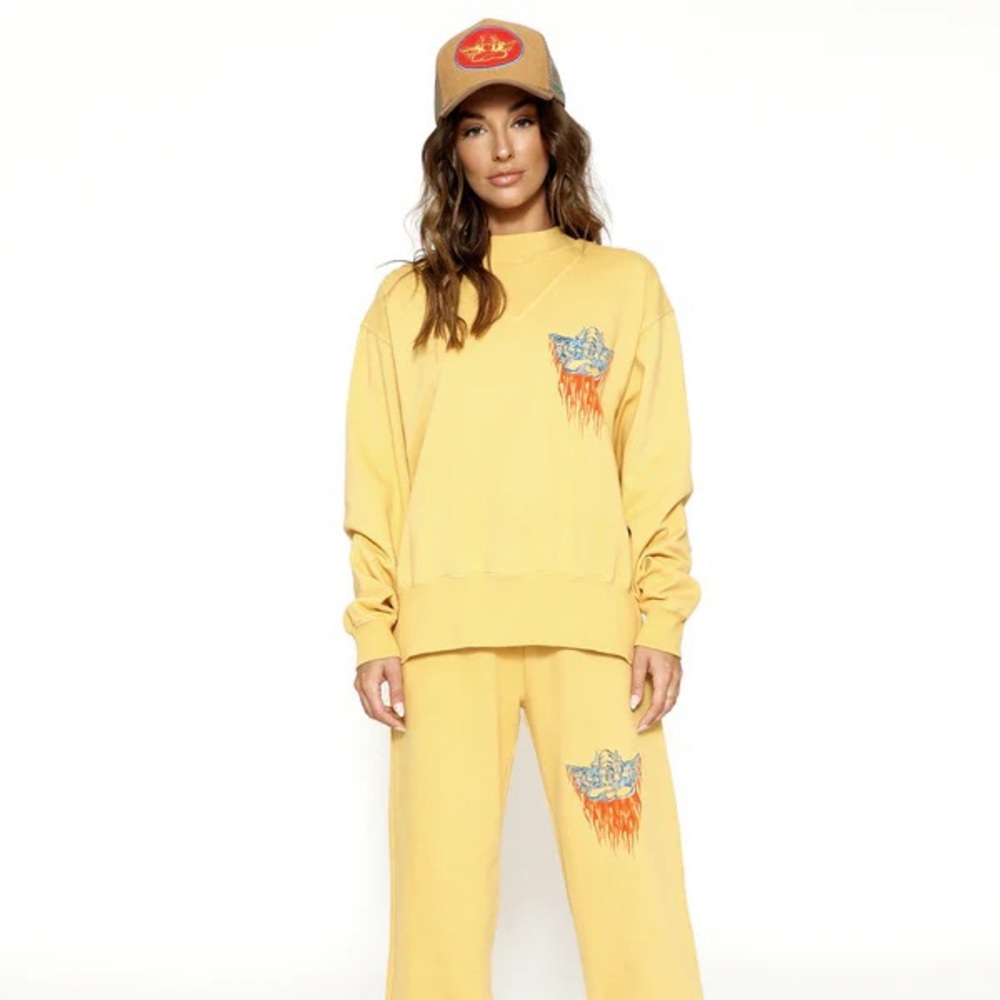 Yellow O/S Boys Lie crewneck